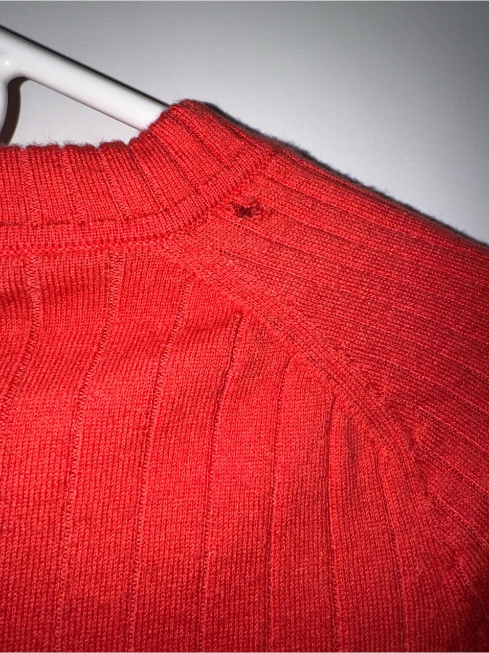 J. McLaughlin Coral Ribbed Sweater XS Long Sleeve Knit Top (has holes)see photos - Picture 6 of 6